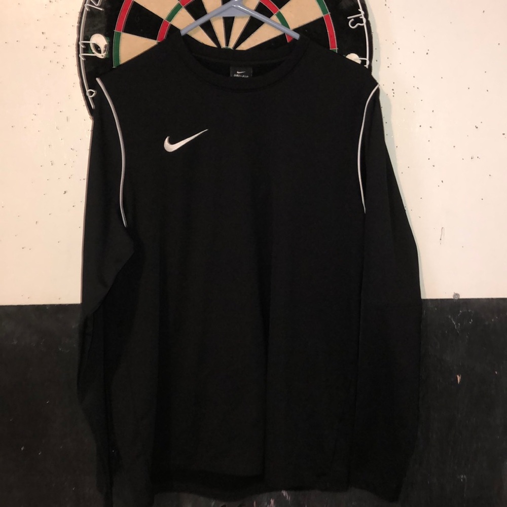Nike dri-fit pullover